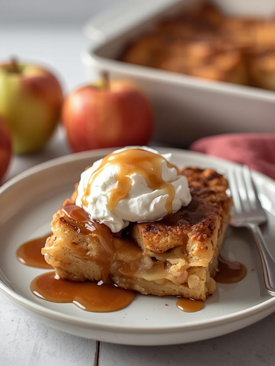 Caramel Apple French Toast Bake: Easy Sweet Breakfast Casserole Recipe