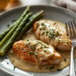 Creamy Garlic Chicken Skillet with Parmesan Sauce 12 =